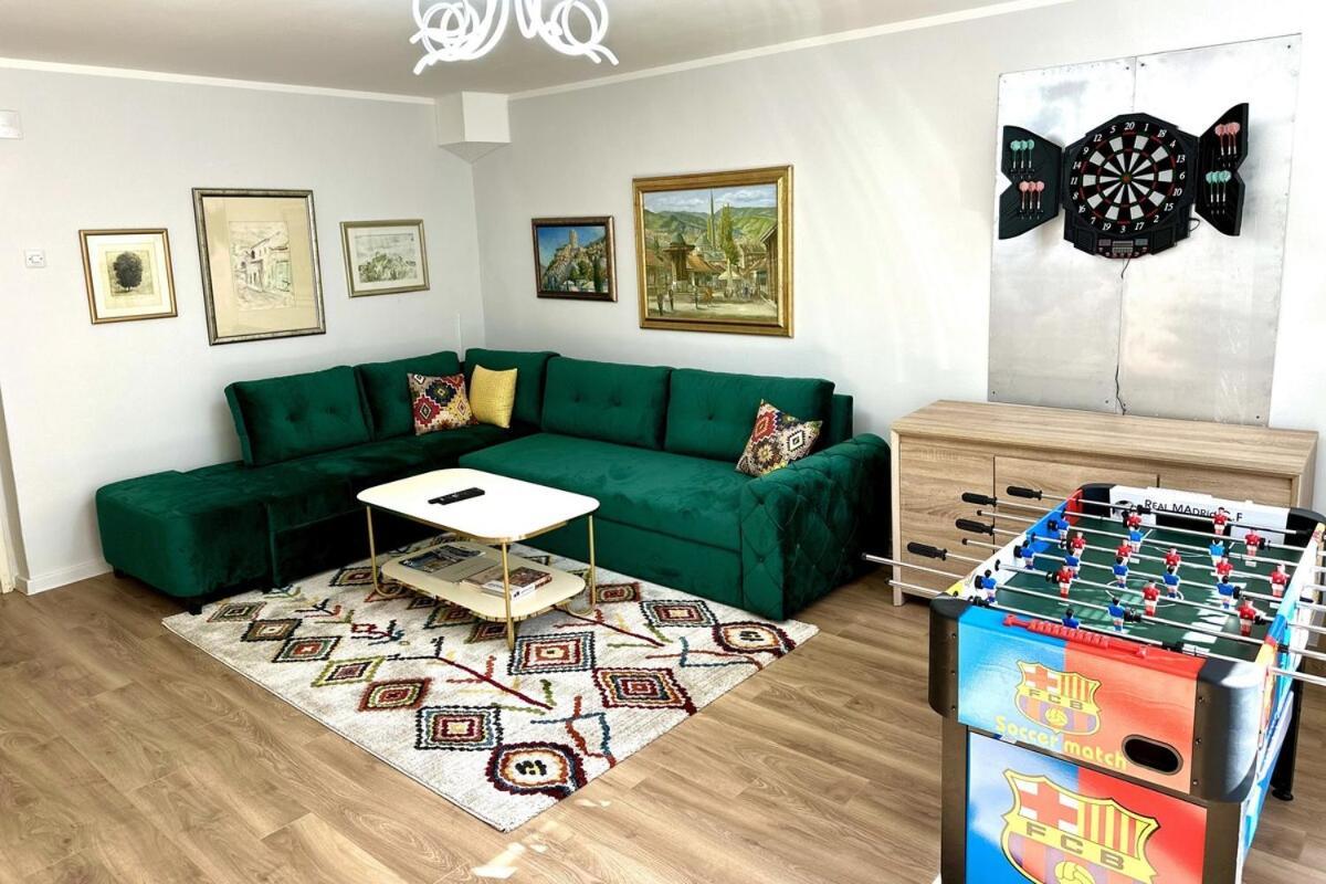 Apartment Chill & Play With Garage Sarajevo